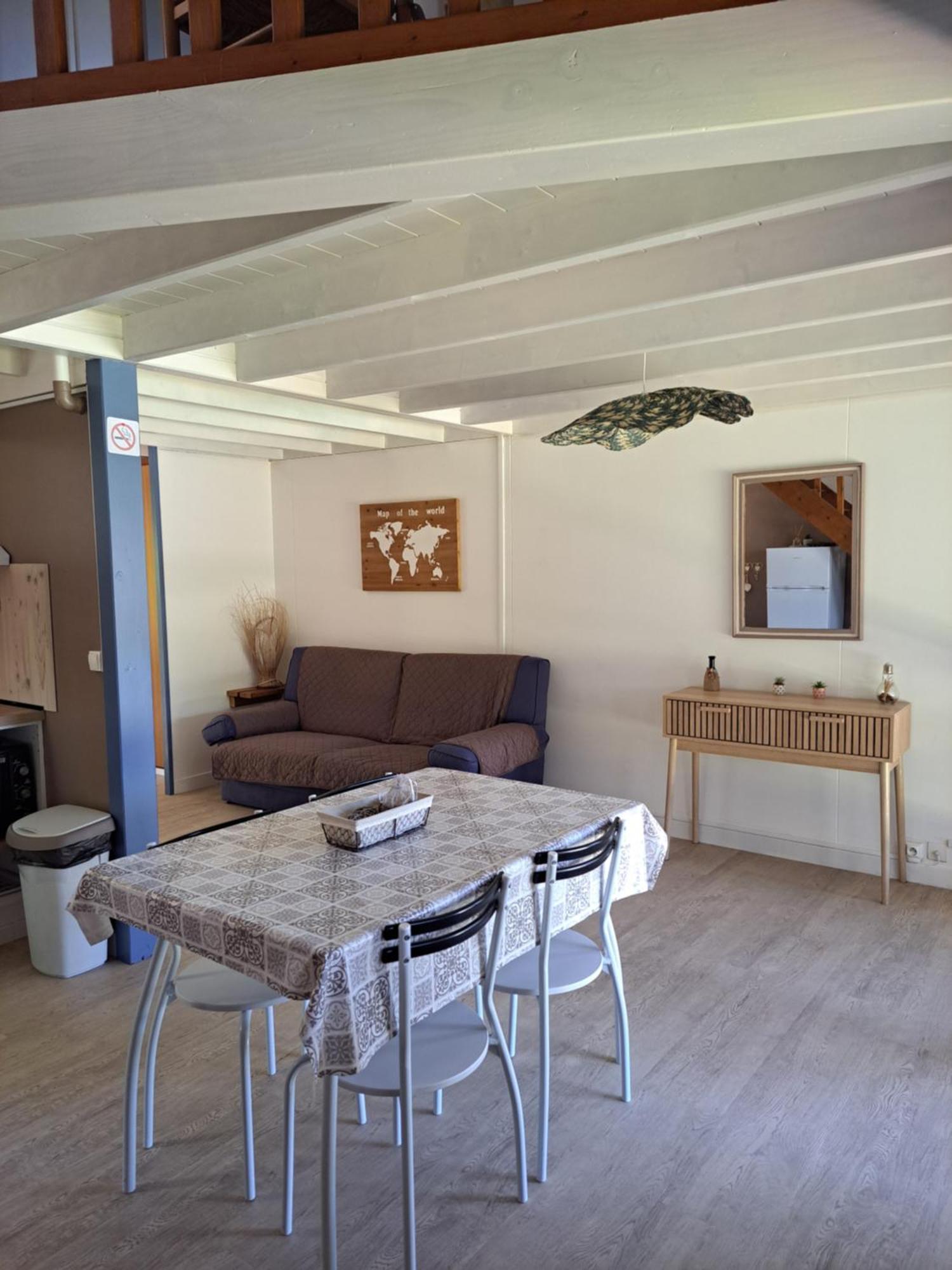 Villa Les Petits Chassezac Grospierres Esterno foto